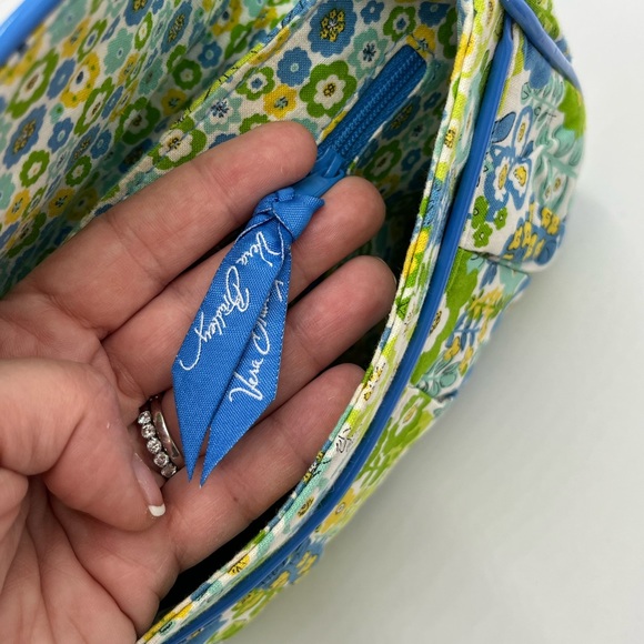 Vera Bradley Clutch - Picture 10 of 10
